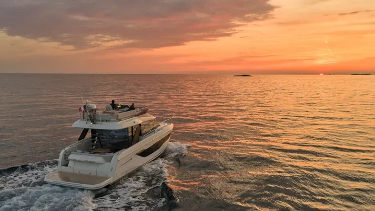 yacht neuf prestige yachts